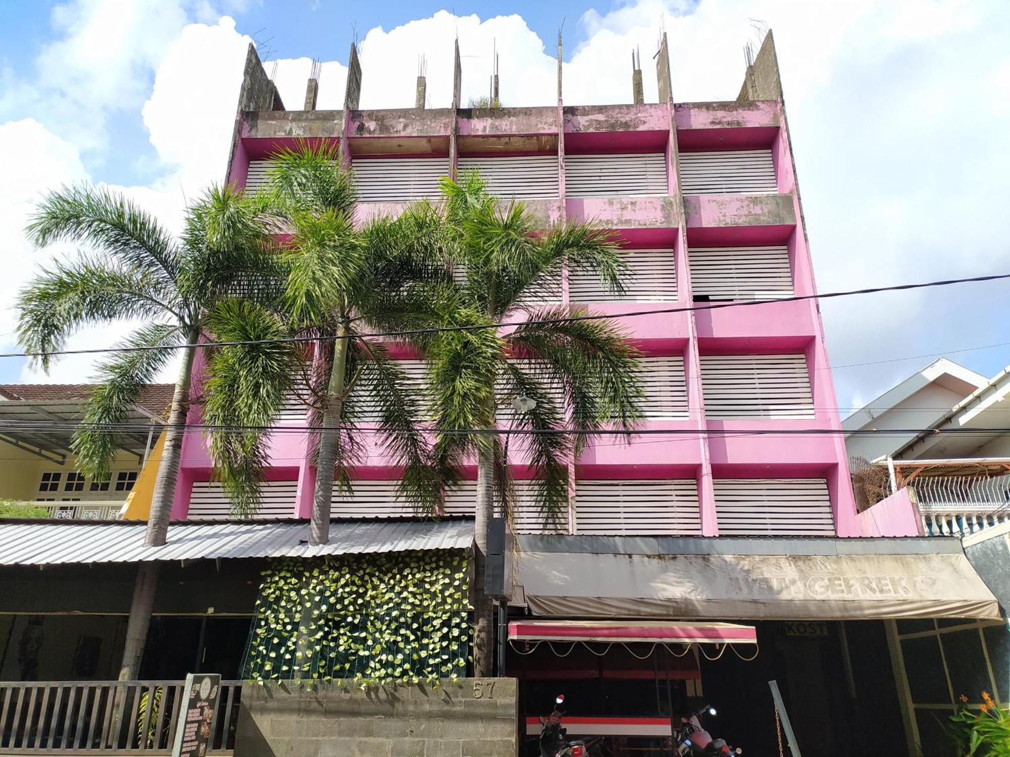 Oyo 3116 Batu Putih Makassar
